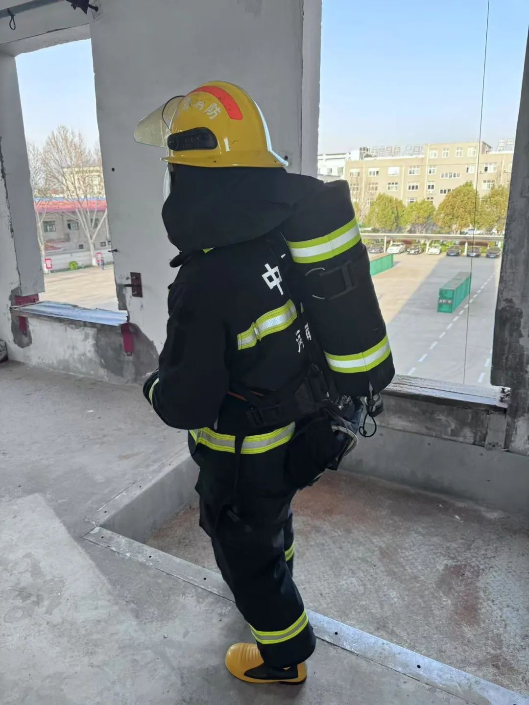 1743142811467016.jpg 4.jpg